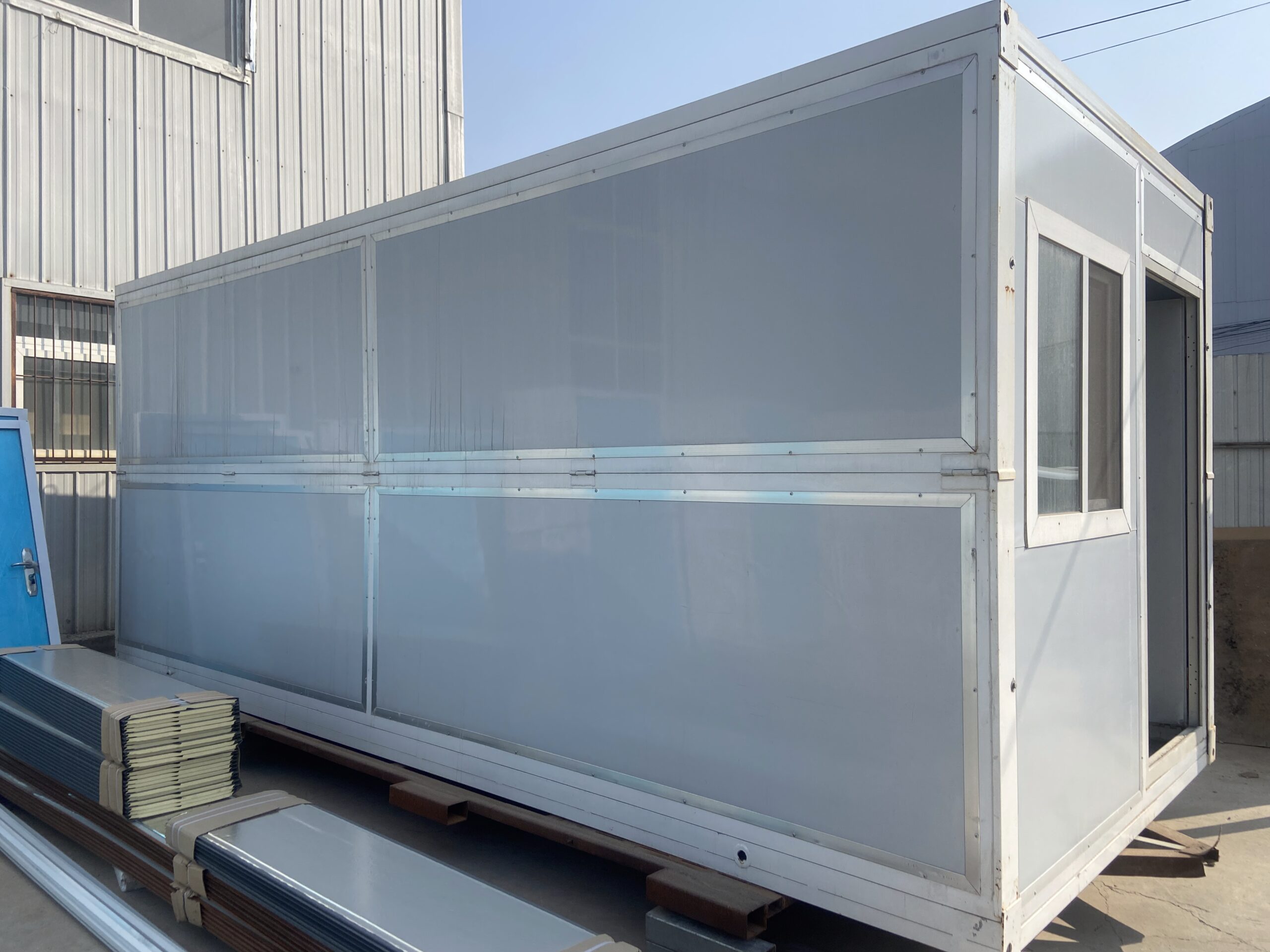 Folding Container House MILGRP